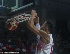 南宫体育- 训练日丹泽尔华盛顿 