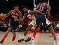 南宫体育-关于华盛顿奇才训练开放日，冲刺阶段队长鼓劲引欢呼，荷甲在即，资深球员宣示担当的信息