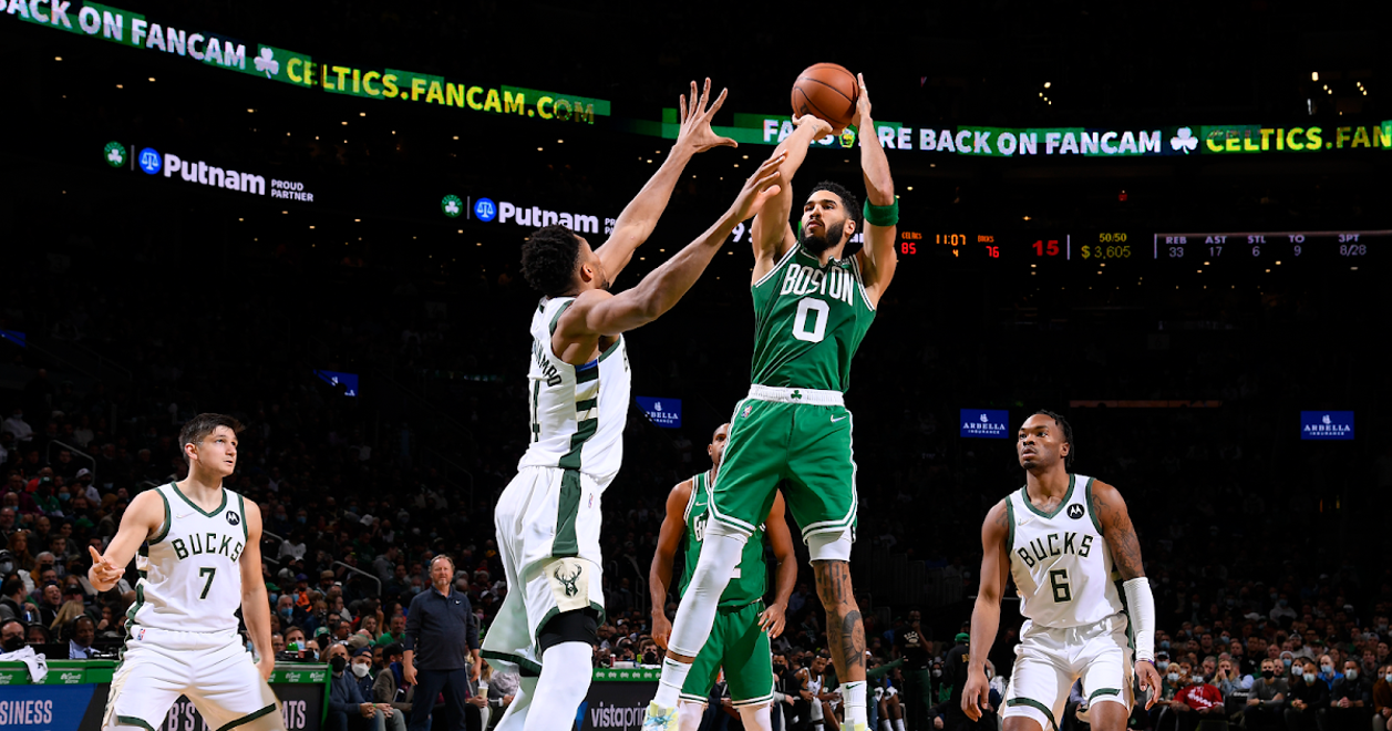 南宫体育-包含塔图姆迎来十五赛季高光表现，曼联球迷沸腾！的词条